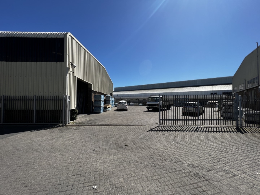Commercial Property for Sale in Airport Industria Western Cape